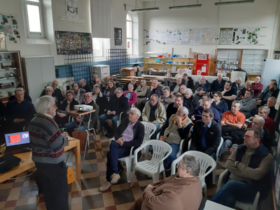 Conférence apicole