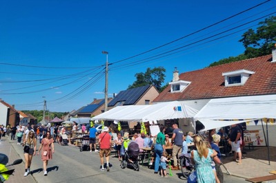 Image de l'événement Grande Brocante de Pécrot ! - Archennes