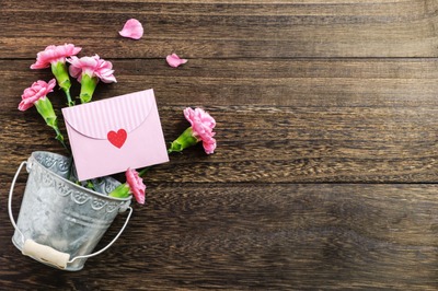 Image de l'événement Distribution de fleurs pour la Fête des Mères - Verviers